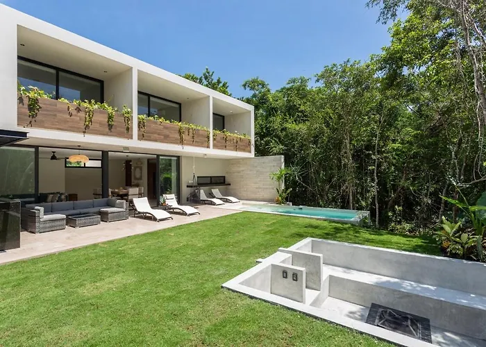 2 In Xpuha 7 Bedrooms And Club Access Casa de férias