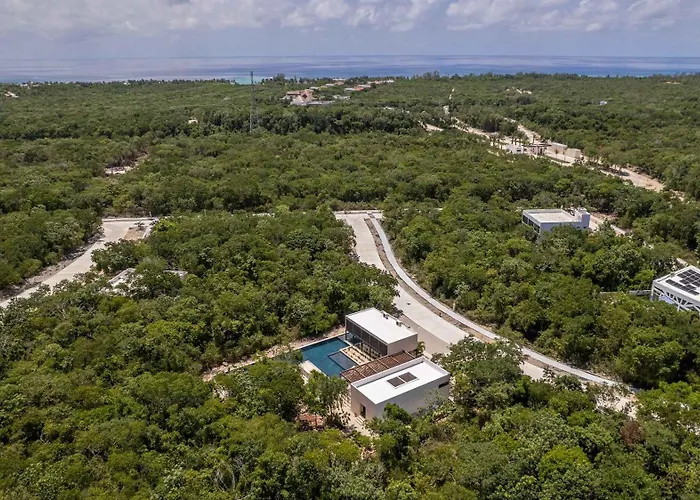 2 In Xpuha 7 Bedrooms And Club Access Casa de férias
